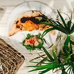 Vigna Maggiore אתר קמפינג אולמטו